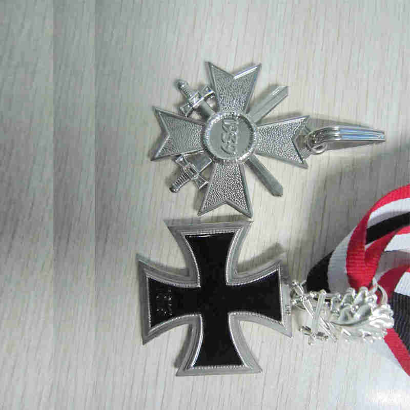 Custom military medal