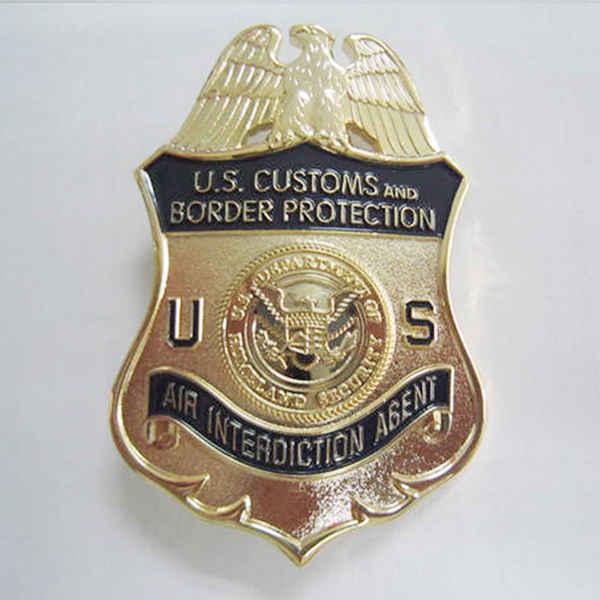 Lapel pin-AKG-026